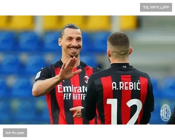 热那亚2-1险胜维罗纳，诺顿-库菲染红离场