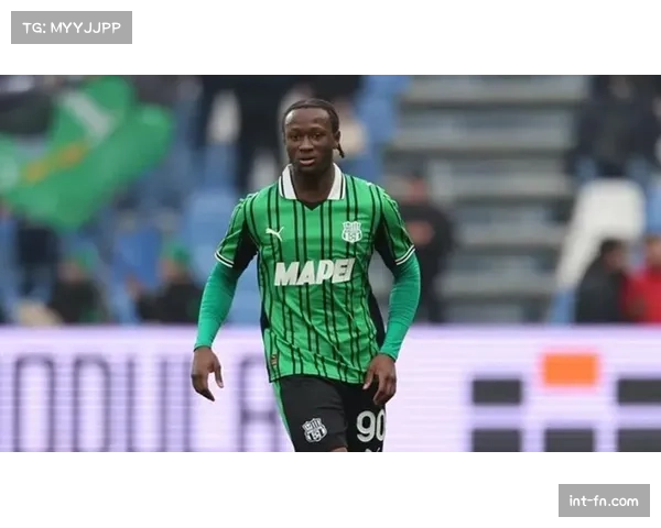 萨索洛从马赛租借后卫乌利塞斯·加西亚，附带买断条款